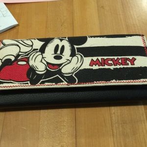 NWOT Mickey Disney wallet